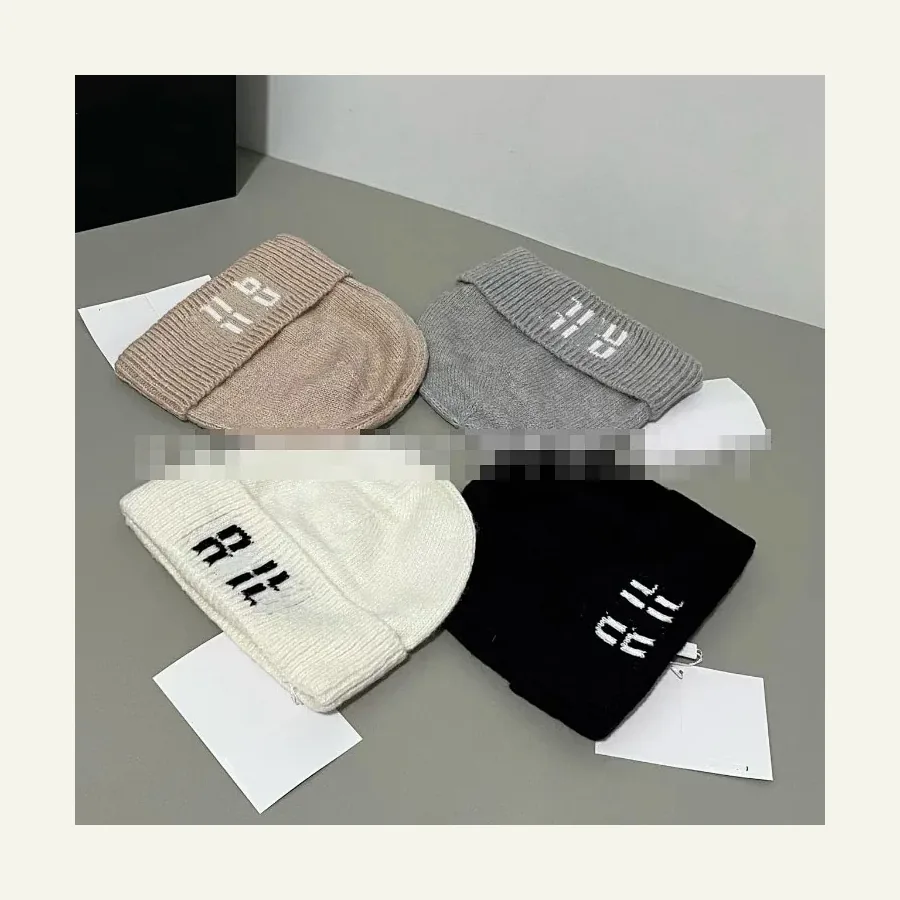 Miu Miu new embroidered knitte, catalog ID 5884