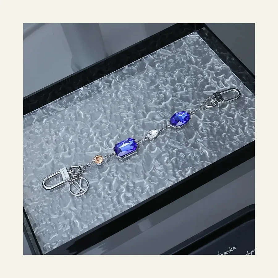 Louis Vuitton LV diamond encha, catalog ID 5944